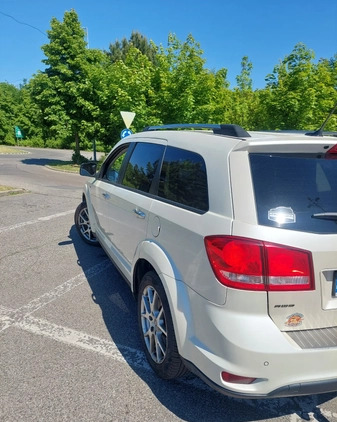 Fiat Freemont cena 42000 przebieg: 245000, rok produkcji 2013 z Świętochłowice małe 191